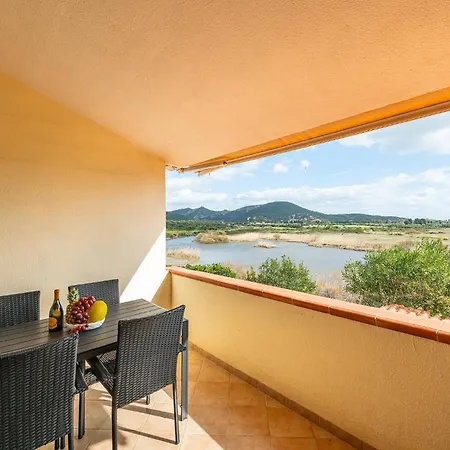 Semesterbostad Panoramic Sea View, Southsardiniaholidays *
