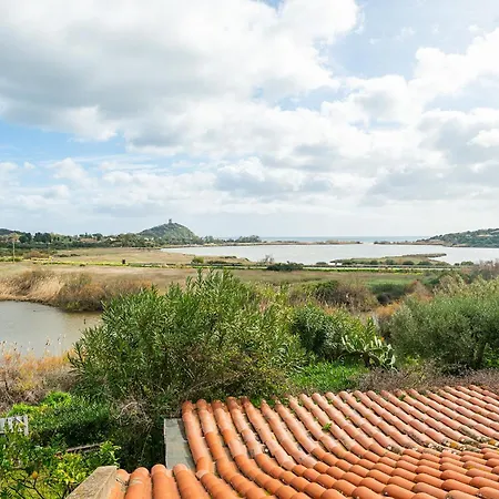 Semesterbostad Panoramic Sea View, Southsardiniaholidays